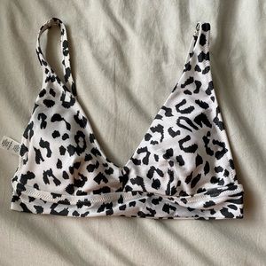 Aerie Leopard Bathing Suit Top 🐆